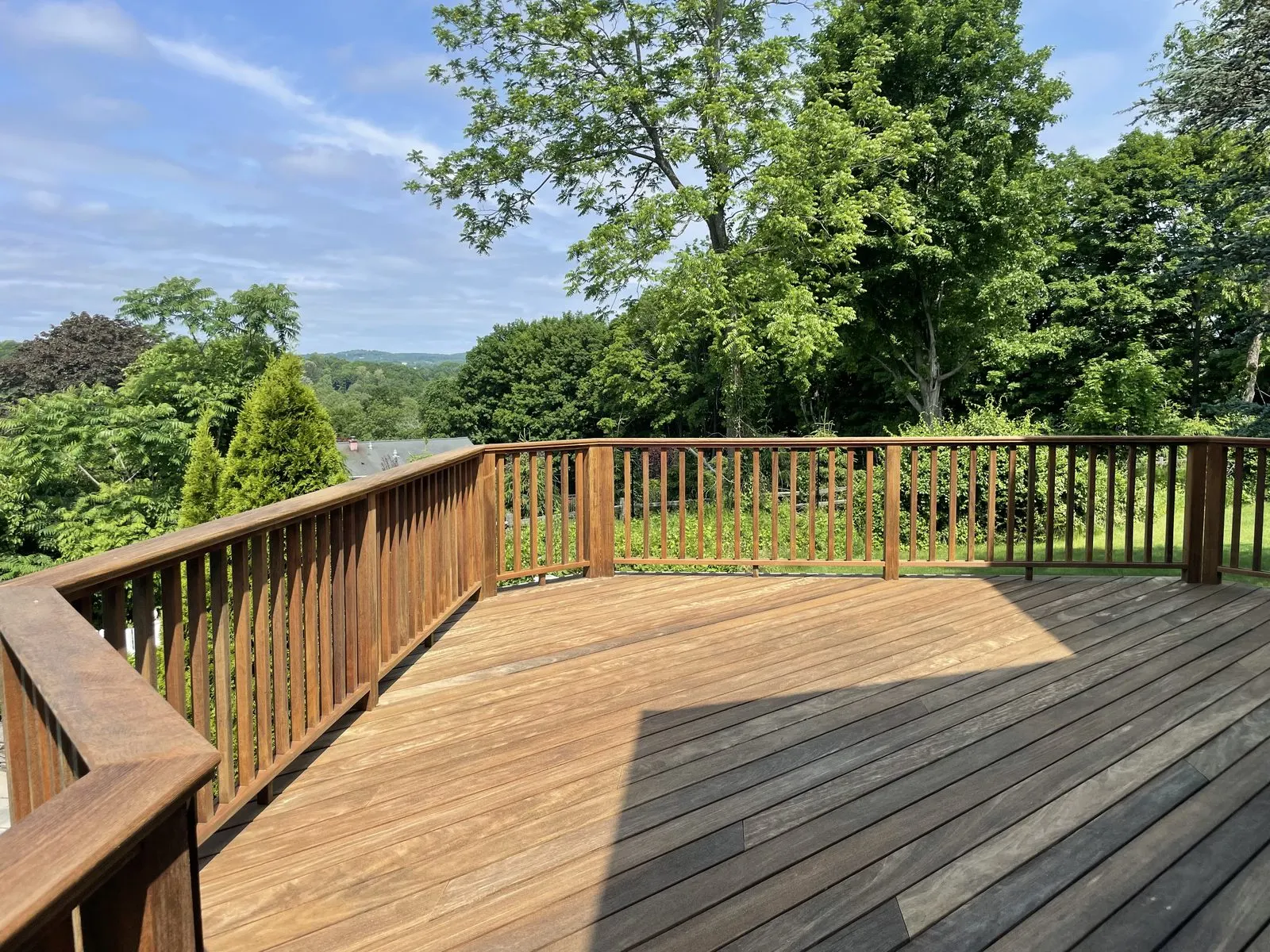 New wood deck with a valley view in Somers, NY
