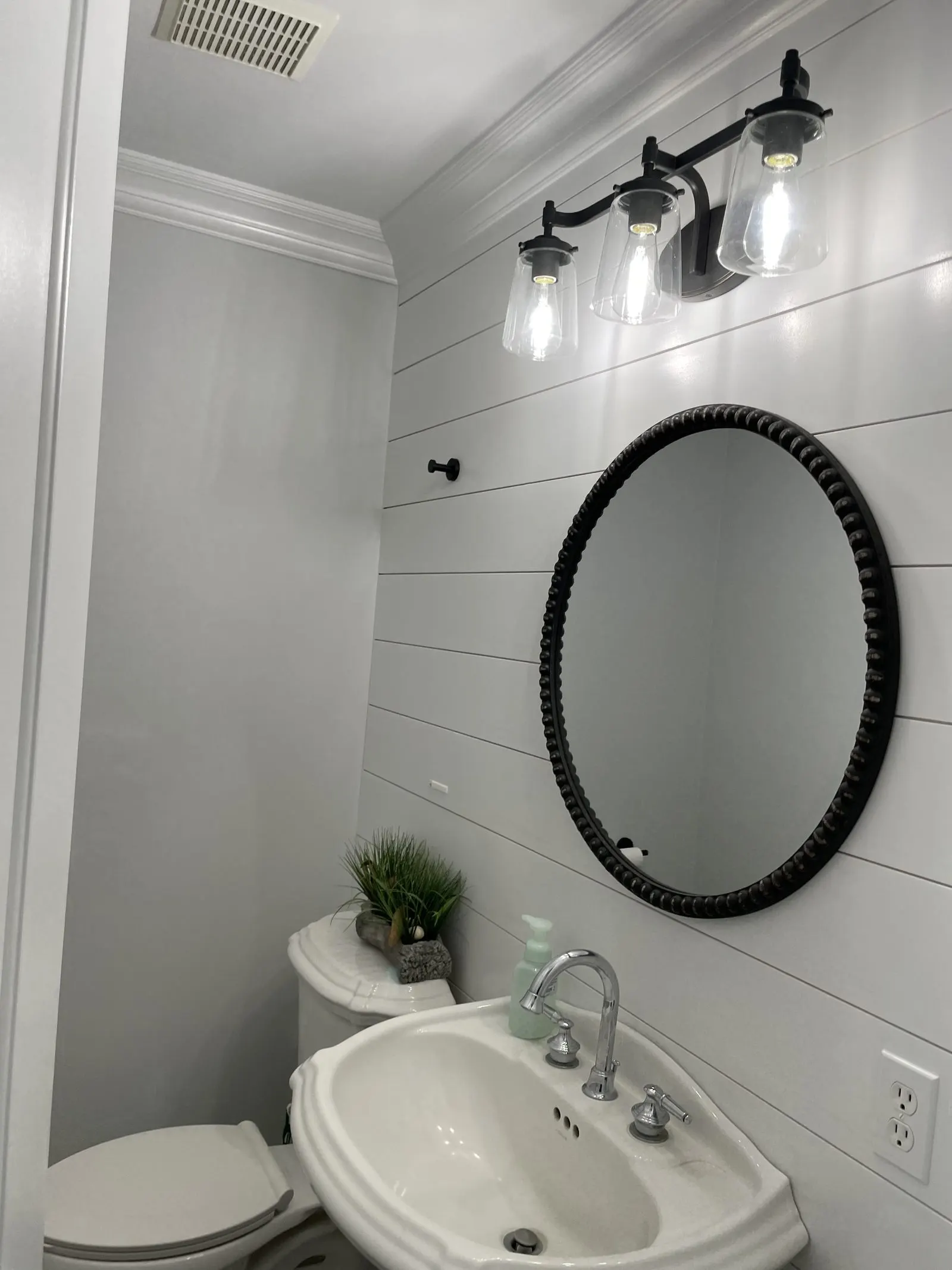 Bright white bathroom remodel in Carmel, NY